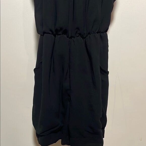 Stylish Black Sleeveless romper - Picture 3 of 8
